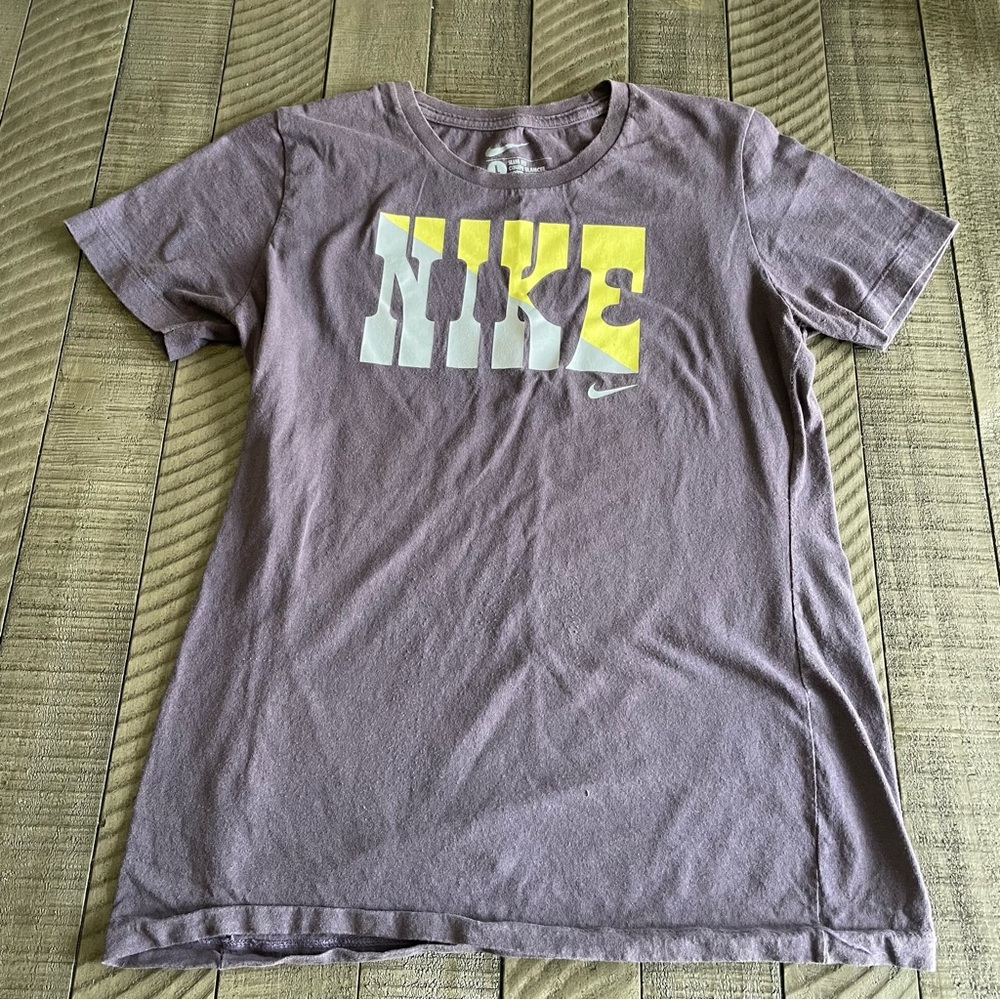 Nike Tee w/ Vintage Graphic